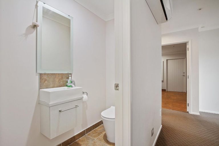 Photo of property in 5 Goble Road, Clarks Beach, Pukekohe, 2679