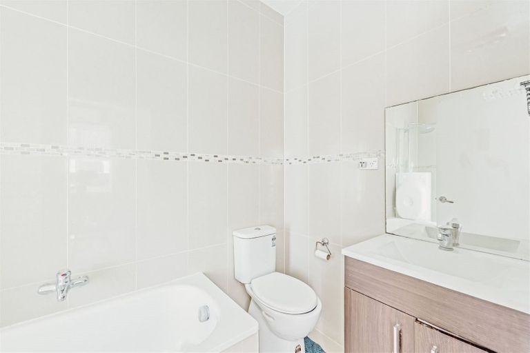 Photo of property in 11 George Street, Riccarton, Christchurch, 8041