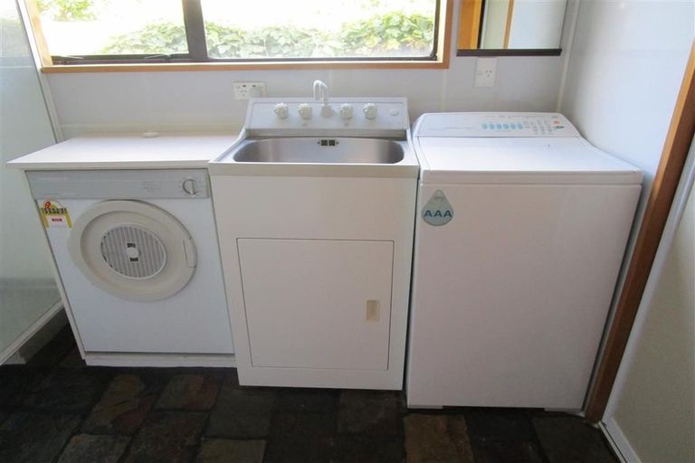 Photo of property in 1/270 Riccarton Road, Upper Riccarton, Christchurch, 8041