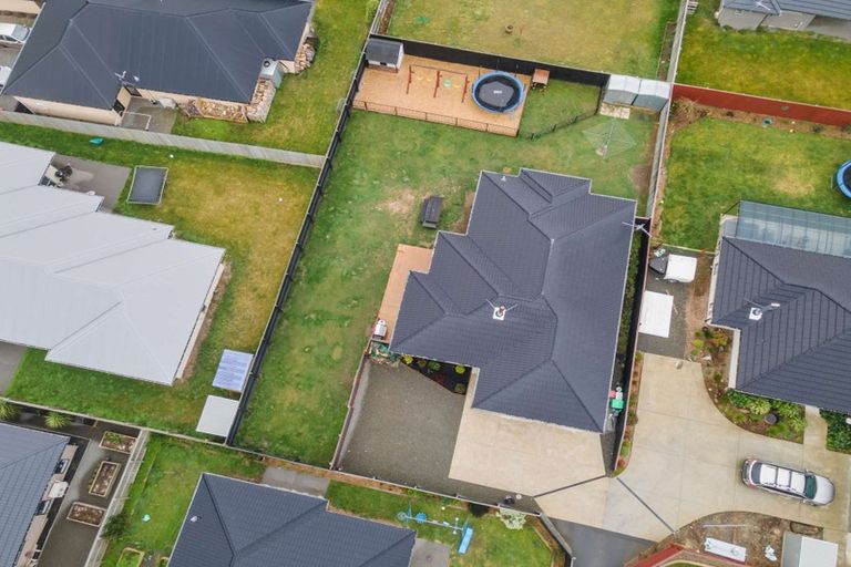 Photo of property in 11 Newman Road, Rolleston, 7614