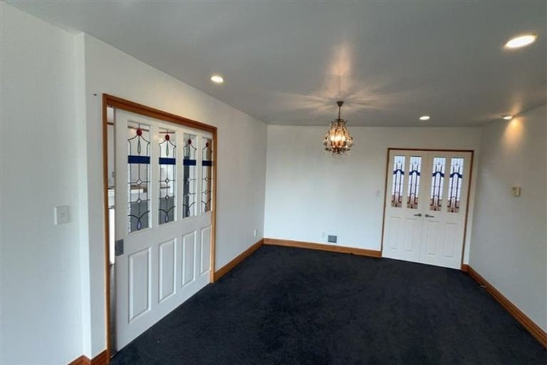Photo of property in 44b Victoria Road, New Plymouth, 4310