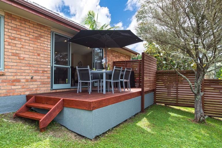 Photo of property in 19 Rush Creek Drive, Westgate, Auckland, 0614