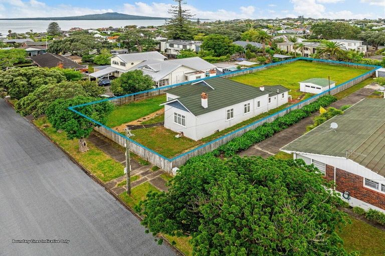 Photo of property in 4 Tennyson Avenue, Takapuna, Auckland, 0622