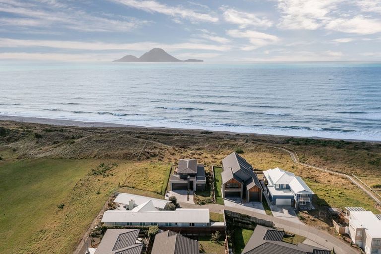 Photo of property in 63 Omega Place, Coastlands, Whakatane, 3120