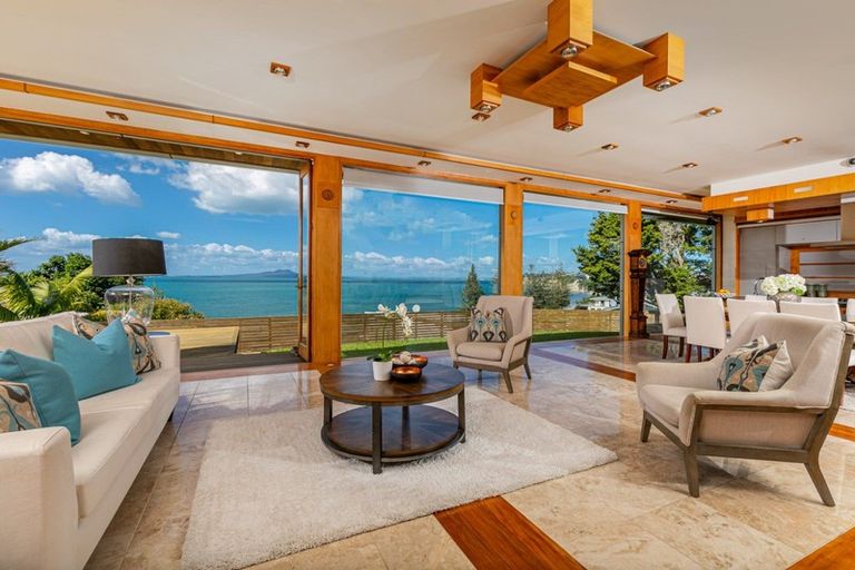 Photo of property in 27 Oban Road, Browns Bay, Auckland, 0630