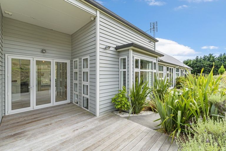 Photo of property in 800 Ohariu Valley Road, Ohariu, Wellington, 6037