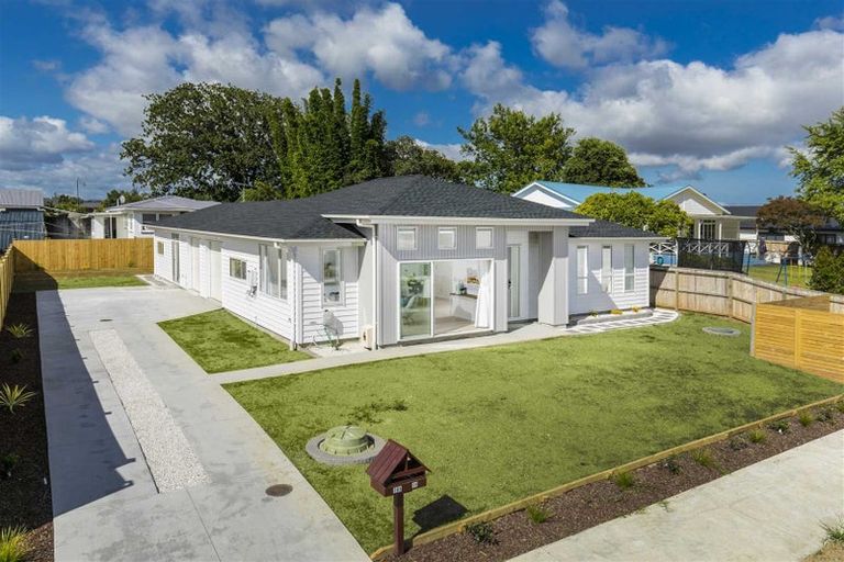 Photo of property in 18 Raymond Grace Avenue, Huapai, Kumeu, 0810