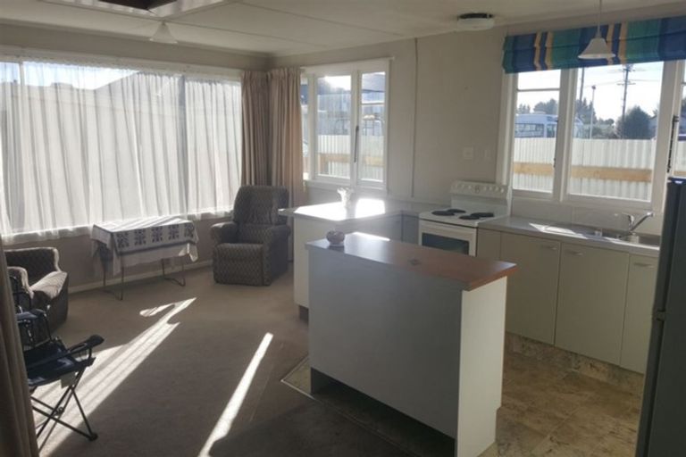 Photo of property in 6 Frederick Street, Makikihi, Timaru, 7971