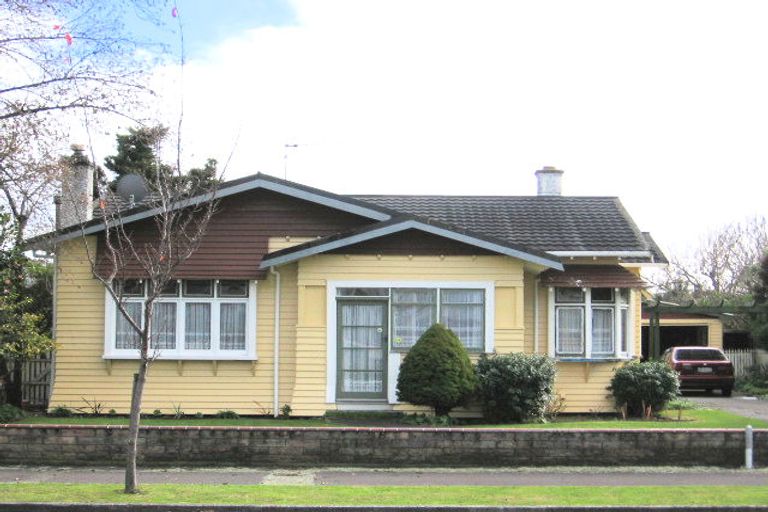 Photo of property in 29 Beresford Street, Takaro, Palmerston North, 4410