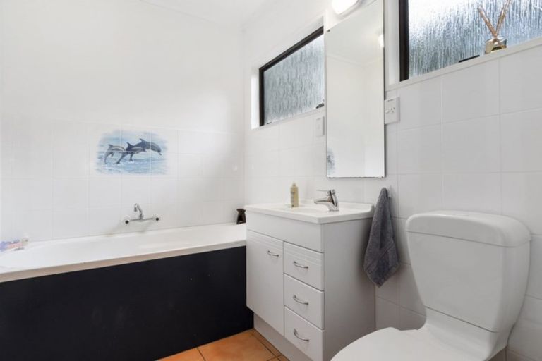 Photo of property in 25 Links View Drive, Omokoroa, 3114