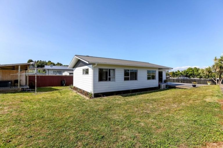 Photo of property in 21 Tuiti Street, Waitara, 4320