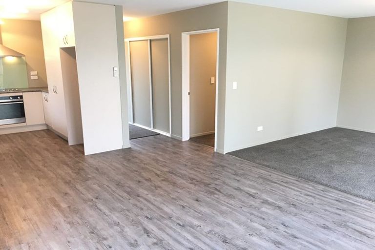 Photo of property in 11a Centennial Avenue, Riccarton, Christchurch, 8041