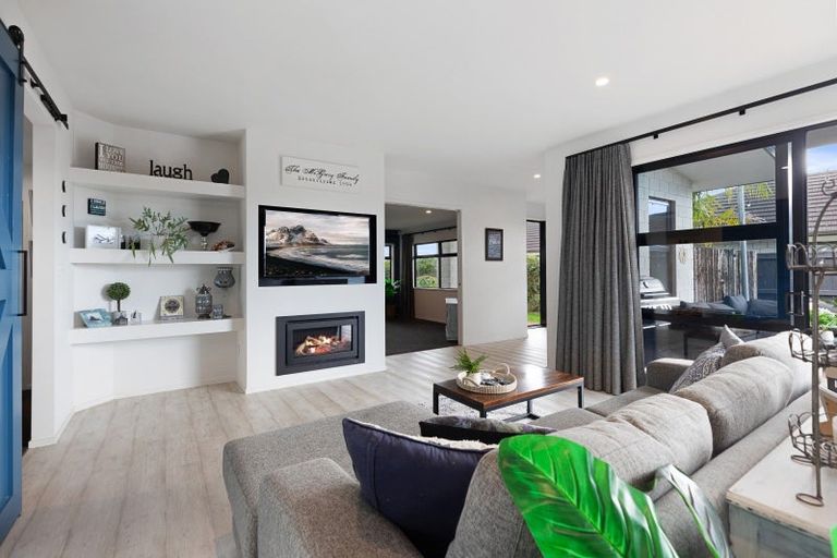 Photo of property in 6 Omapere Lane, Pyes Pa, Tauranga, 3112