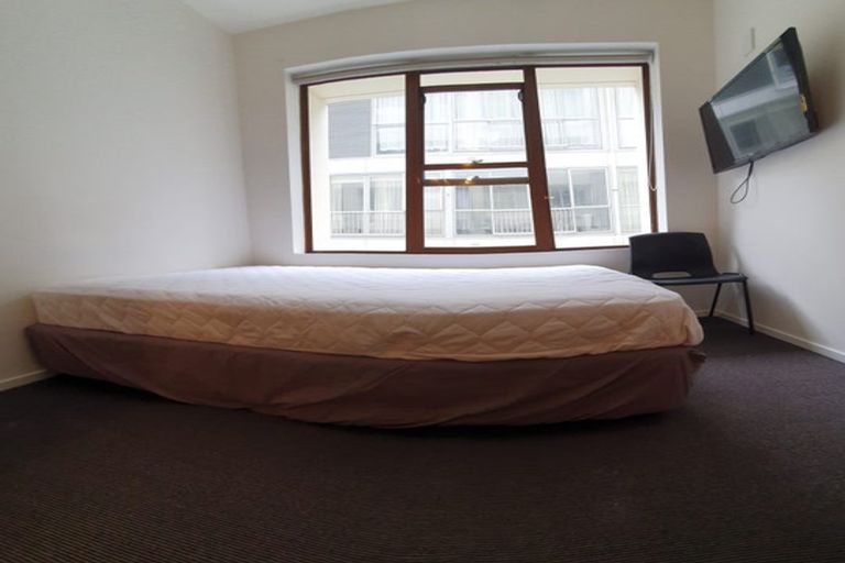 Photo of property in Orange Apartments/victoria Centr, 305/169 The Terrace, Wellington Central, Wellington, 6011