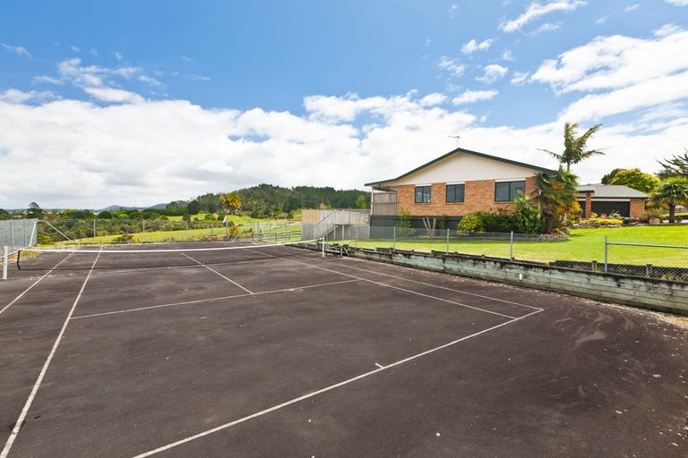 Photo of property in 172 Old Parua Bay Road, Abbey Caves, Whangarei, 0175