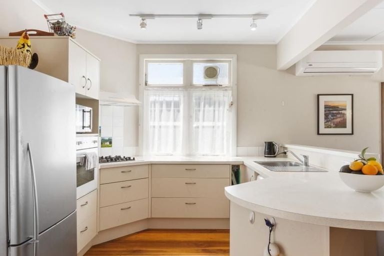 Photo of property in 7 Ferguson Avenue, Westshore, Napier, 4110