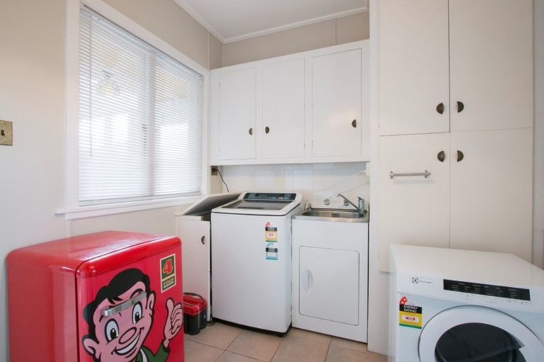 Photo of property in 27 Park Road, Katikati, 3129