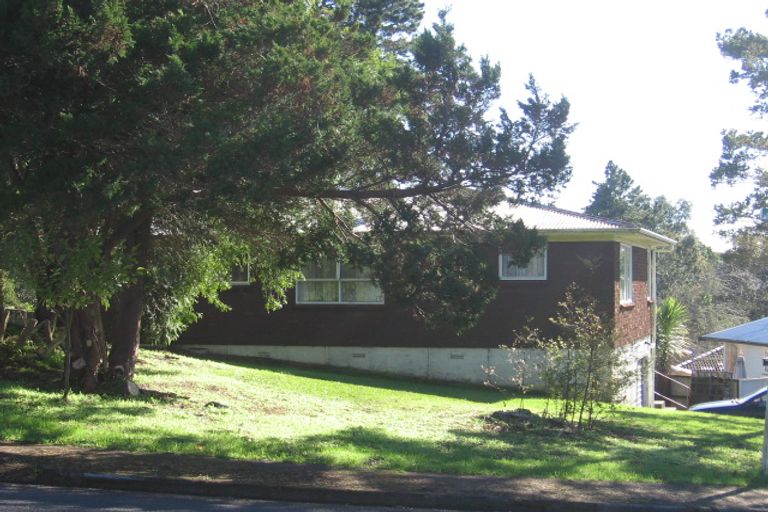 Photo of property in 23 Paewai Road, Glen Eden, Auckland, 0602