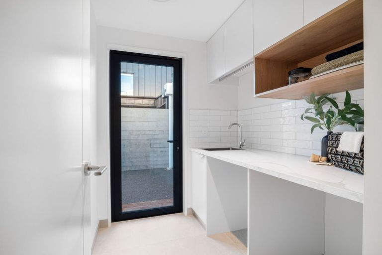 Photo of property in 70a Wai-iti Terrace, Bryndwr, Christchurch, 8052