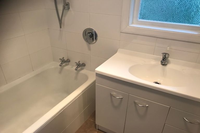 Photo of property in 9 Tern Place, Hokowhitu, Palmerston North, 4410