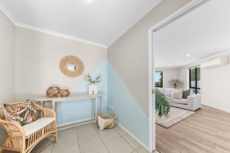 Photo of property in 25b Dolphin Parade, Bell Block, New Plymouth, 4312