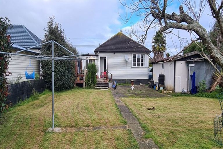Photo of property in 35 Junction Road, Paeroa, 3600
