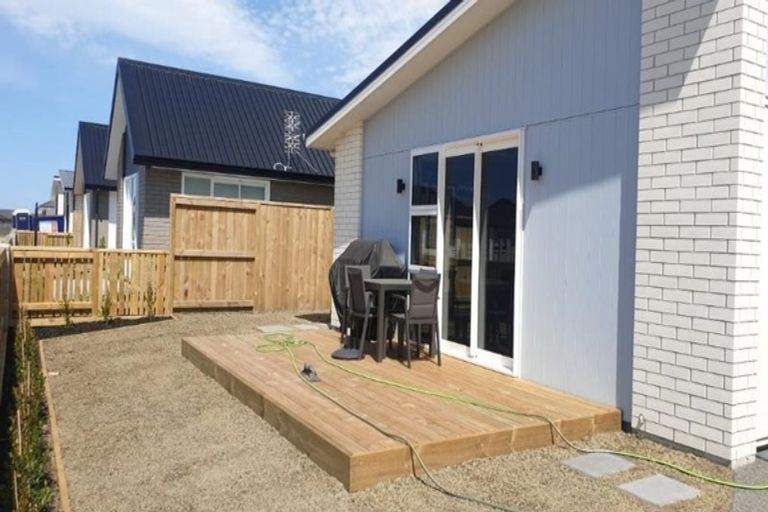 Photo of property in 18 Toi Place, Papamoa, 3118