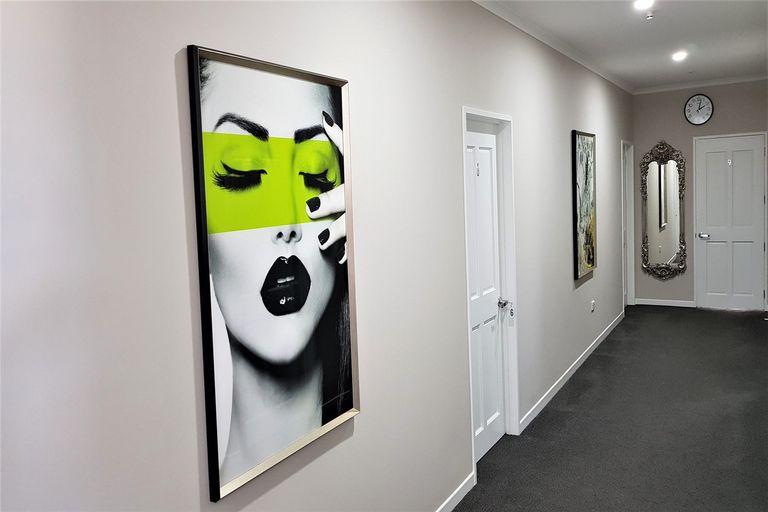 Photo of property in 71 Hokonui Drive, Gore, 9710