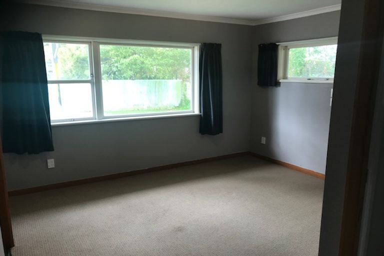 Photo of property in 9 Tern Place, Hokowhitu, Palmerston North, 4410