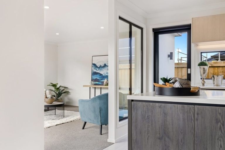 Photo of property in 4 Roys Street, Marshland, Christchurch, 8083