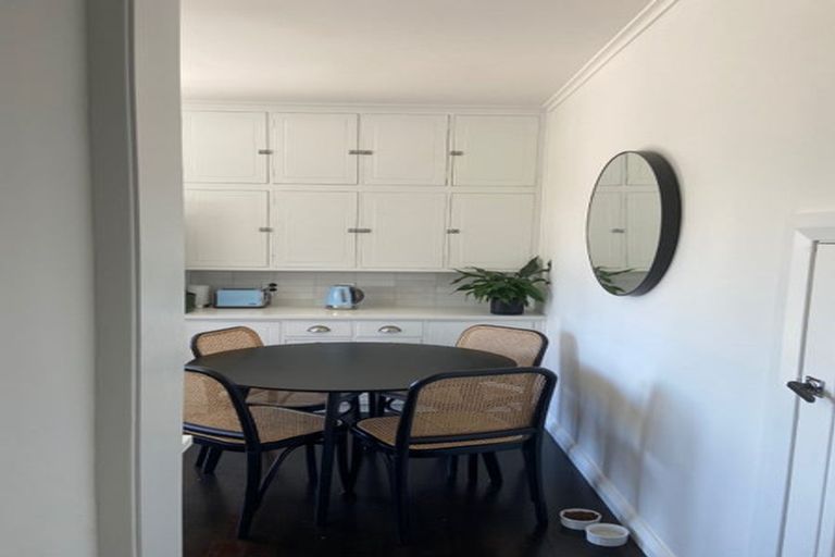 Photo of property in 4/541 Marine Parade, Napier South, Napier, 4110