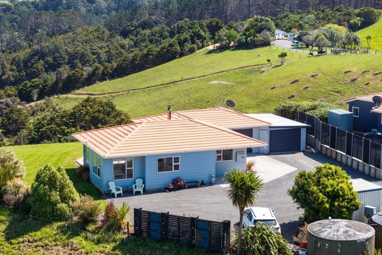 Photo of property in 347 Campbell Road, Parua Bay, Onerahi, 0192