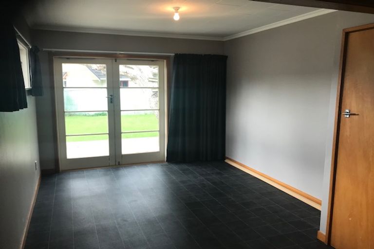 Photo of property in 9 Tern Place, Hokowhitu, Palmerston North, 4410