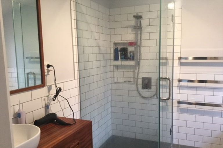 Photo of property in 143 Selwyn Street, Somerfield, Christchurch, 8024