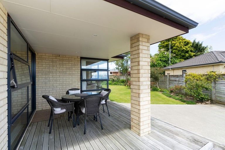 Photo of property in 12 Corfe Castle Lane, Levin, 5510