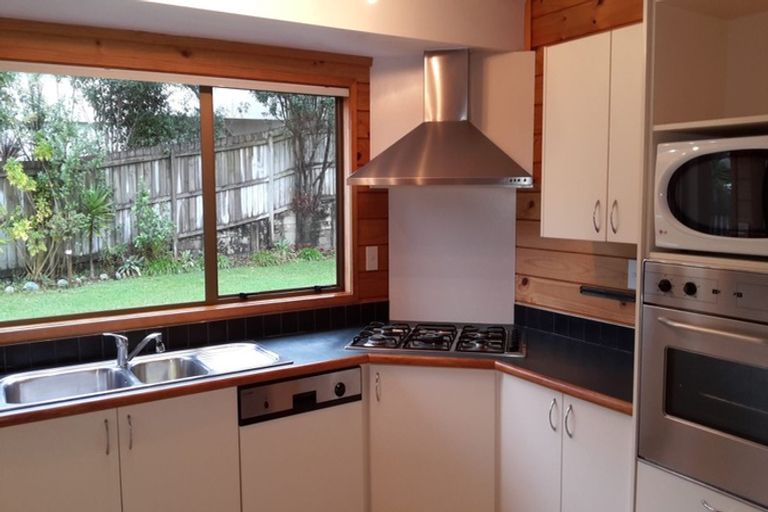 Photo of property in 66 Caribbean Drive, Unsworth Heights, Auckland, 0632