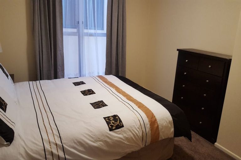 Photo of property in 5 Tukanae Street, Strathmore Park, Wellington, 6022