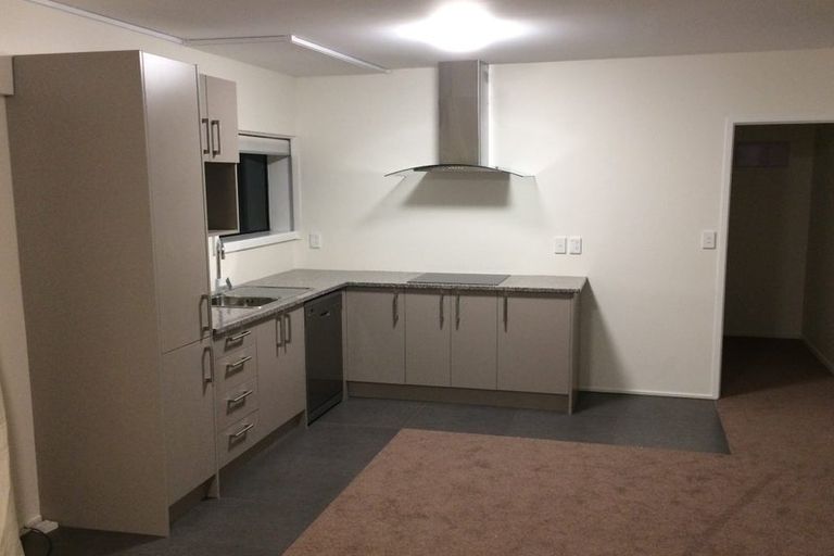 Photo of property in 86 Gosford Drive, Botany Downs, Auckland, 2010