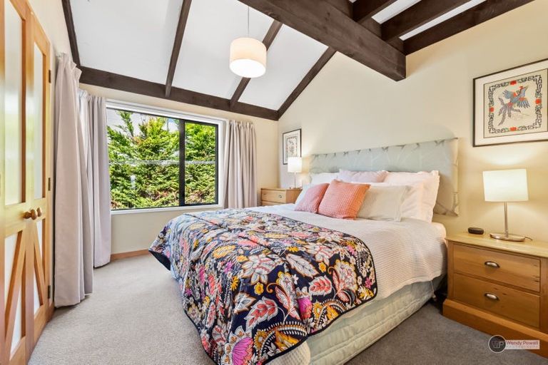 Photo of property in 75 Cypress Drive, Maungaraki, Lower Hutt, 5010