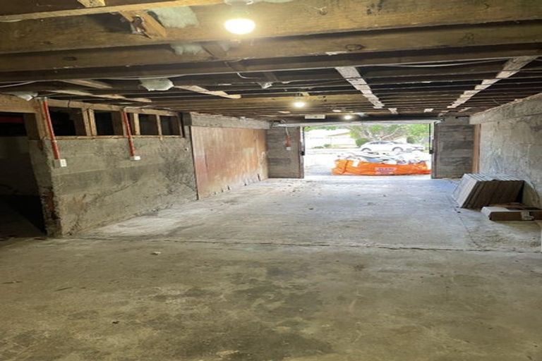 Photo of property in 8 Cardiff Street, Pukekohe, 2120