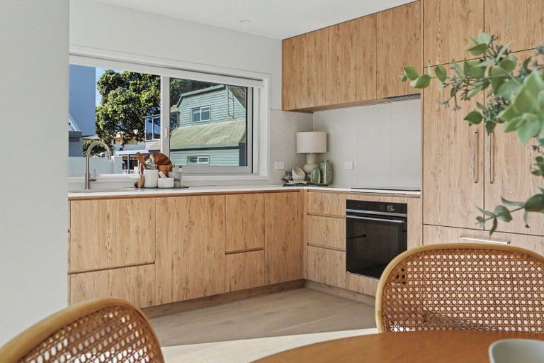 Photo of property in 18b Muricata Avenue, Mount Maunganui, 3116