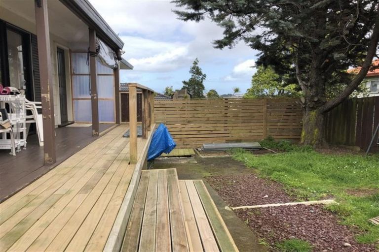 Photo of property in 17 Crail Court, Totara Heights, Auckland, 2105