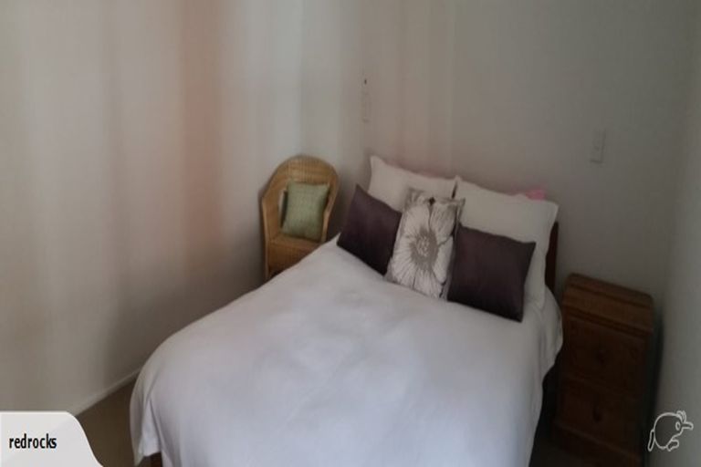 Photo of property in 3/16 Oriental Terrace, Oriental Bay, Wellington, 6011