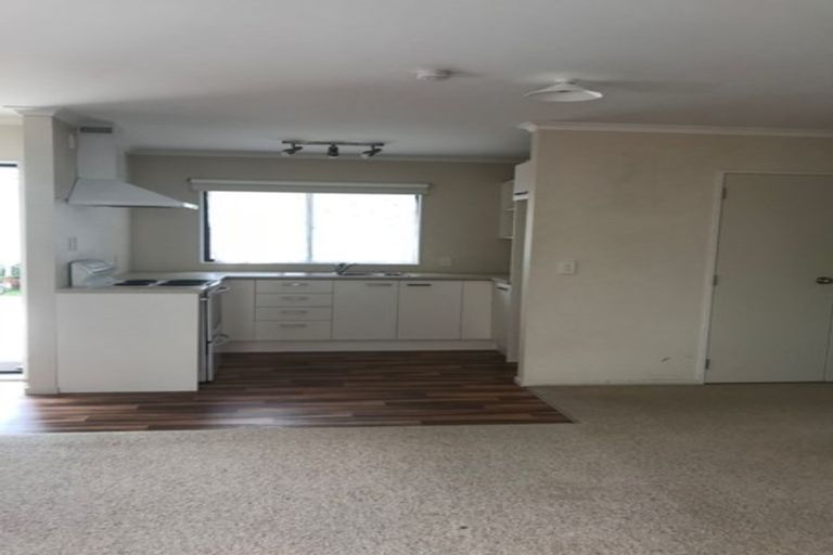 Photo of property in 206 Russell Road, Manurewa, Auckland, 2102