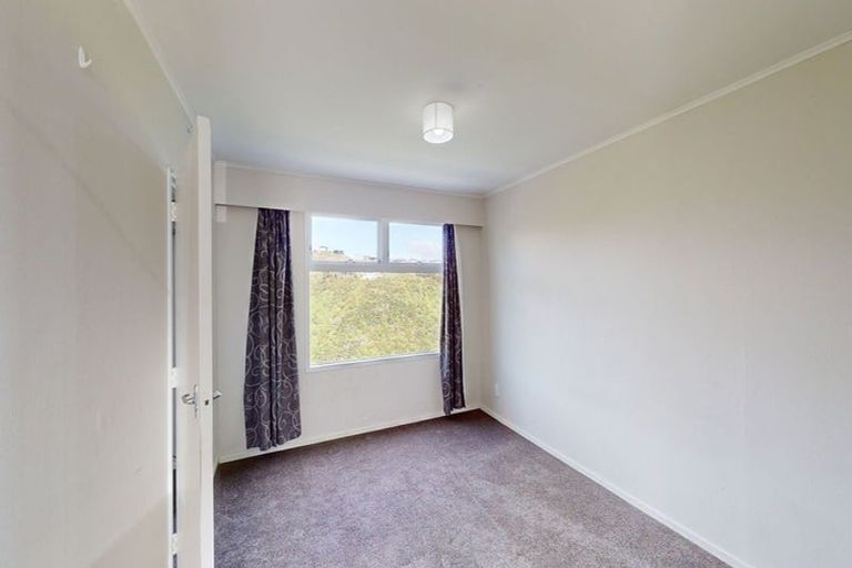 Photo of property in 1/25 Kitchener Terrace, Johnsonville, Wellington, 6037