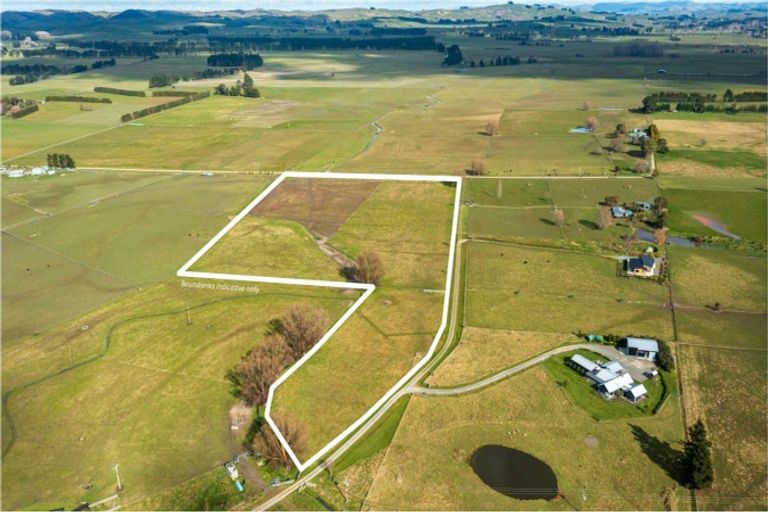 Photo of property in 3 Elm Place, Tikipunga, Whangarei, 0112