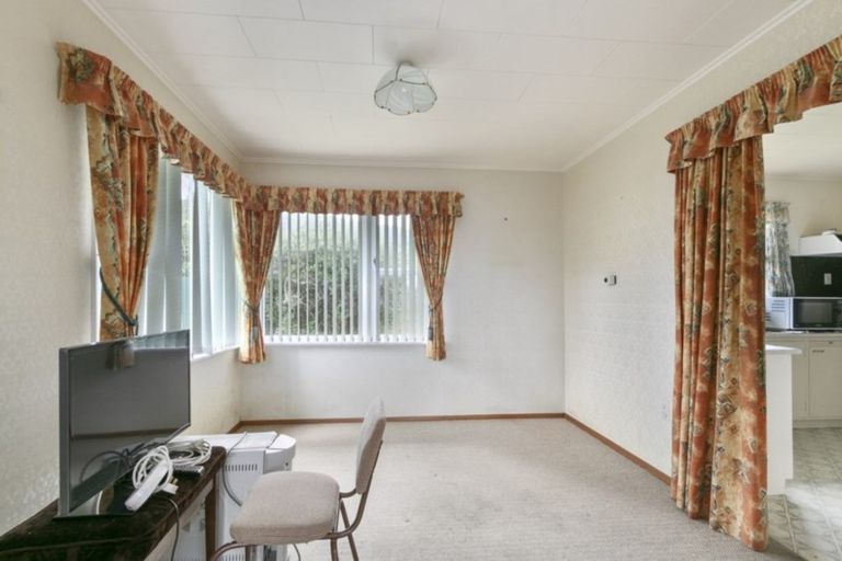 Photo of property in 48 Wood Street, Wainuiomata, Lower Hutt, 5014