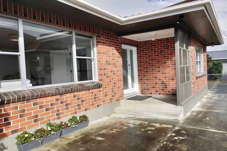 Photo of property in 26 Ihle Street, Terrace End, Palmerston North, 4410