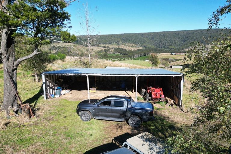 Photo of property in 1612 Tahakopa Valley Road, Tahakopa, Owaka, 9586