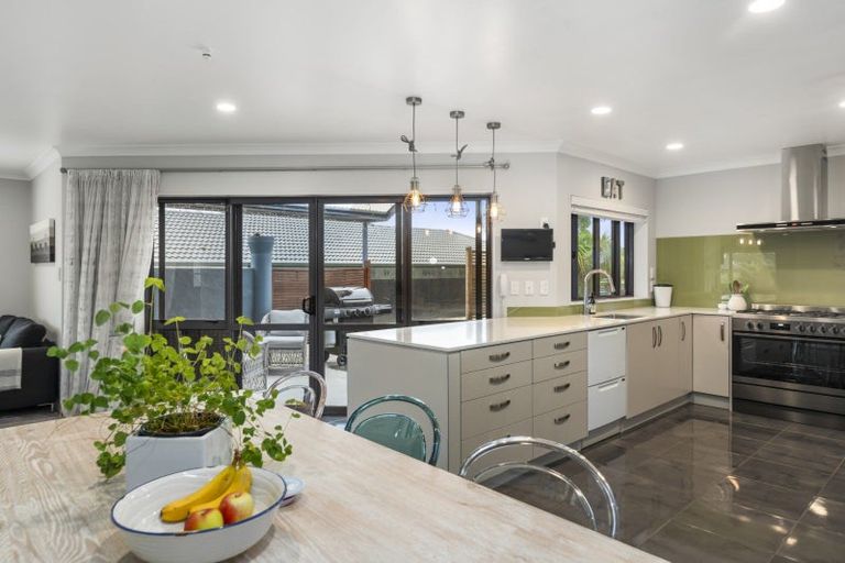 Photo of property in 35 Elmbridge Place, Owhata, Rotorua, 3010